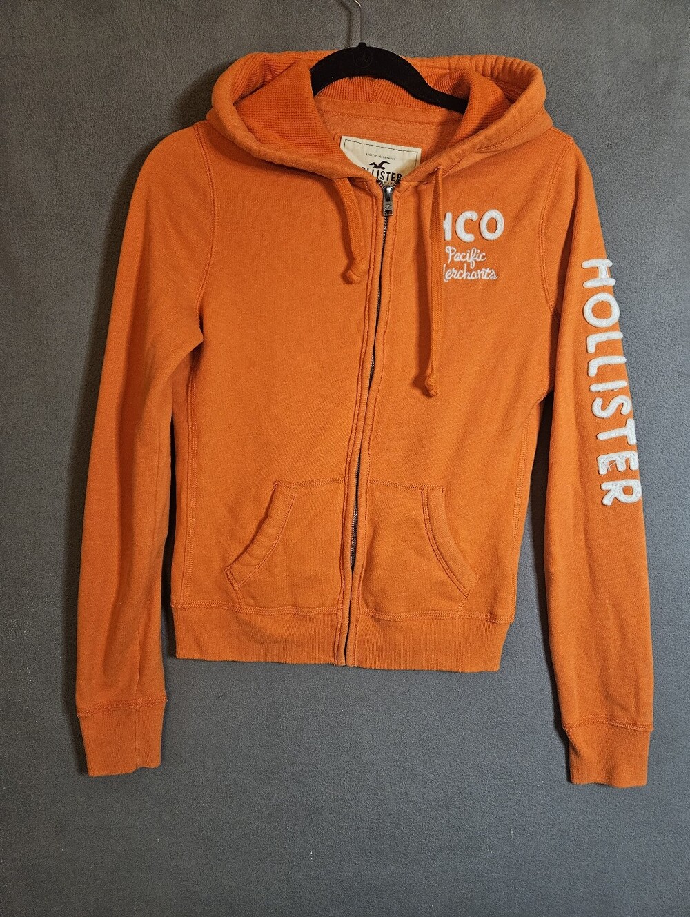Hollister Women's Medium Full Zip Hoodie Orange Hooded Pockets Logo Embroidered